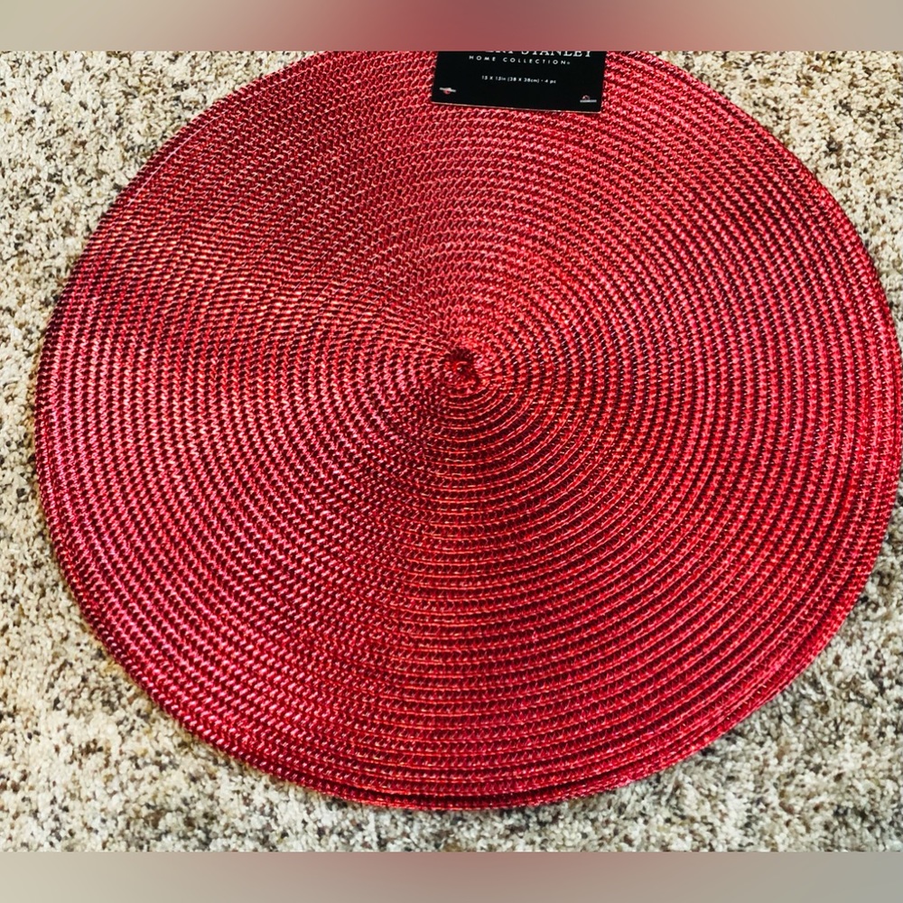 Robert Stanley Christmas Red Round Woven Placemat Set of Four 15” Diameter
